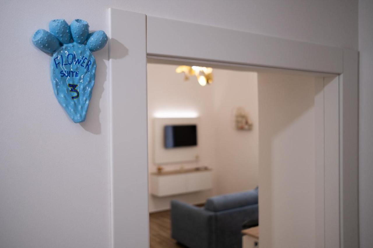 סירקוזה Flower Suite B&B מראה חיצוני תמונה